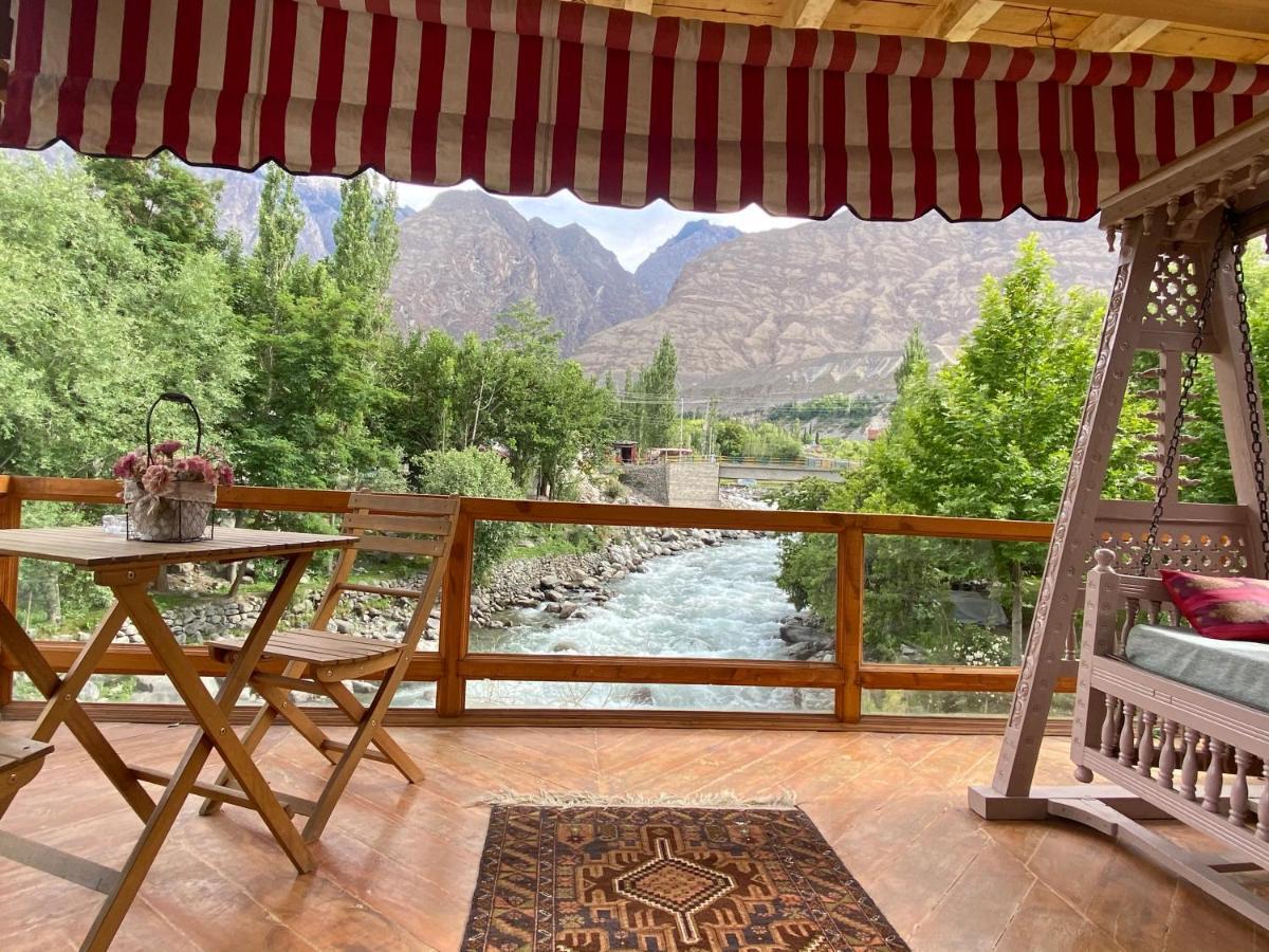 Riverdale Gilgit Luaran gambar