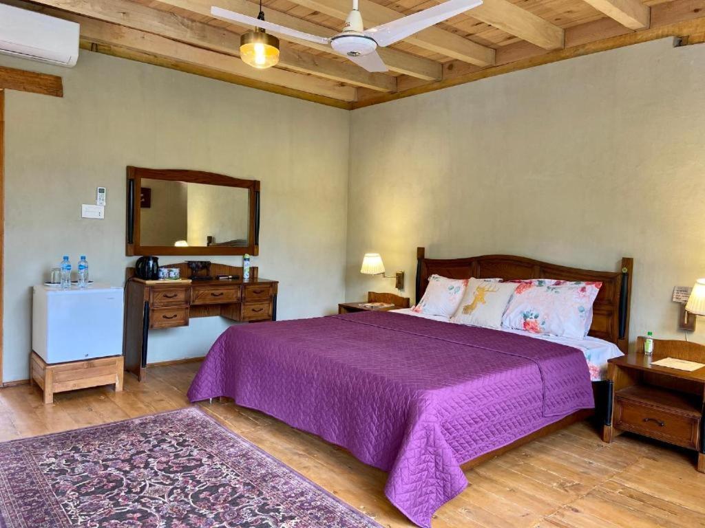 Riverdale Gilgit Luaran gambar